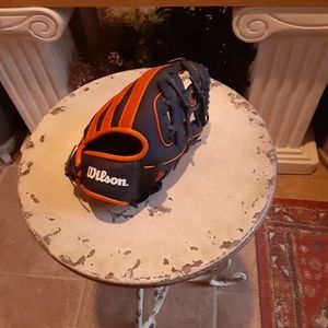 WILSON, 10" T Ball, ASTROS Glove
